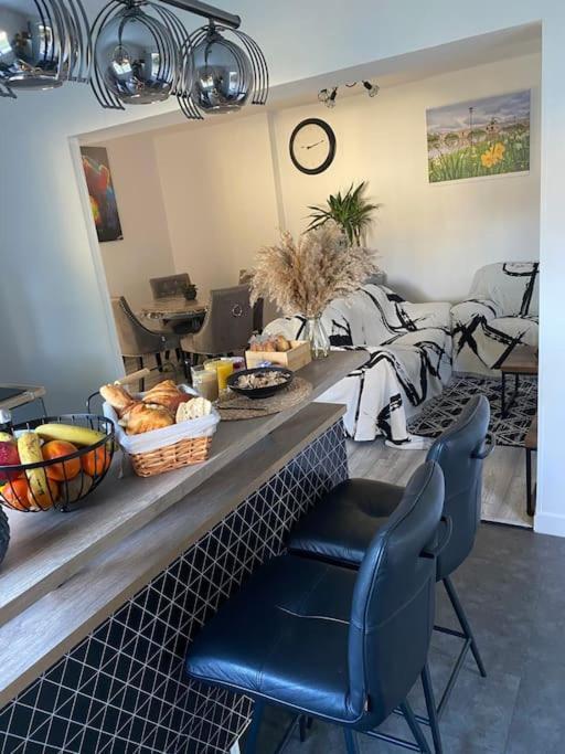 Spa Jardin Prive T3 Independant Dans Villa Morieres-les-Avignon Extérieur photo